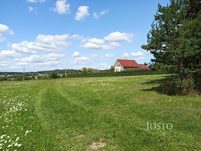 Prodej stavebního pozemku 800 m²