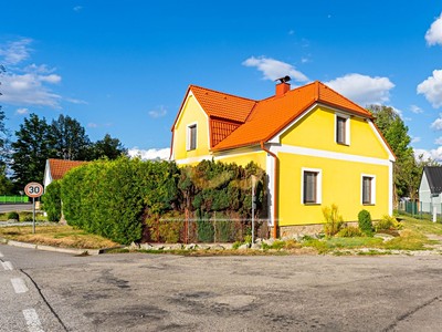 Prodej  rodinného domu 128 m², pozemek 698 m²
