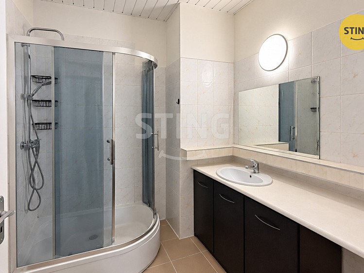 Квартира 2+kk в оренду, 52 м² (5 з 5)