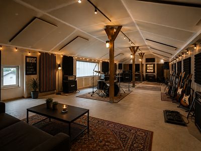 Prodej skladového prostoru 170 m²