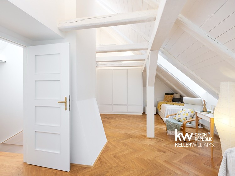 Квартира 6+ на продаж, 231 м² (26 з 38)
