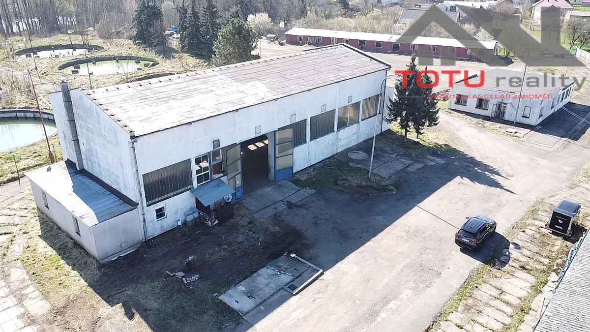 Pronájem výrobní haly, prostoru 3010 m²