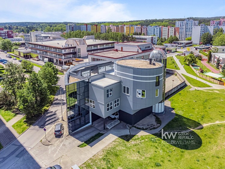 Комерційне приміщення в оренду, 427 м² (27 з 29)