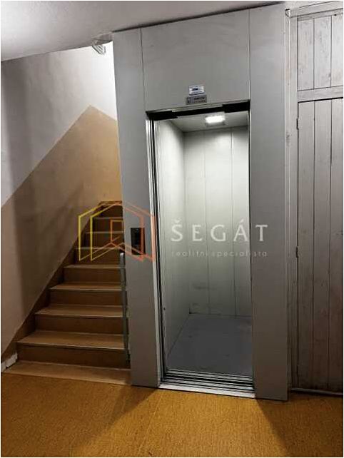 Prodej bytu 1+kk 35 m² – fotografie 2