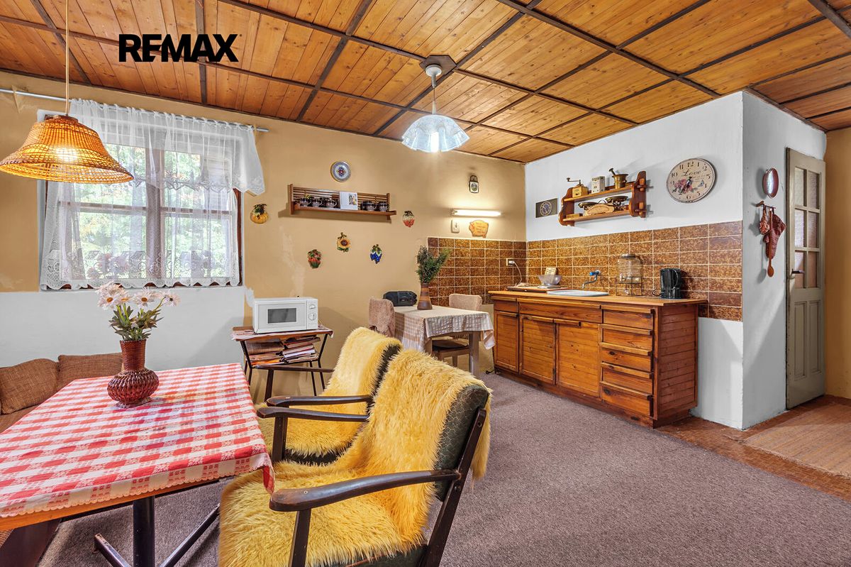 Prodej chalupy 115 m², pozemek 403 m² – fotografie 2