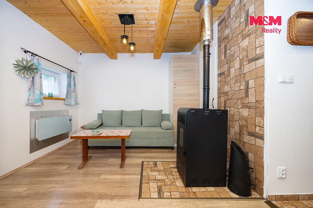 Prodej chaty 45 m², pozemek 375 m² – fotografie 3