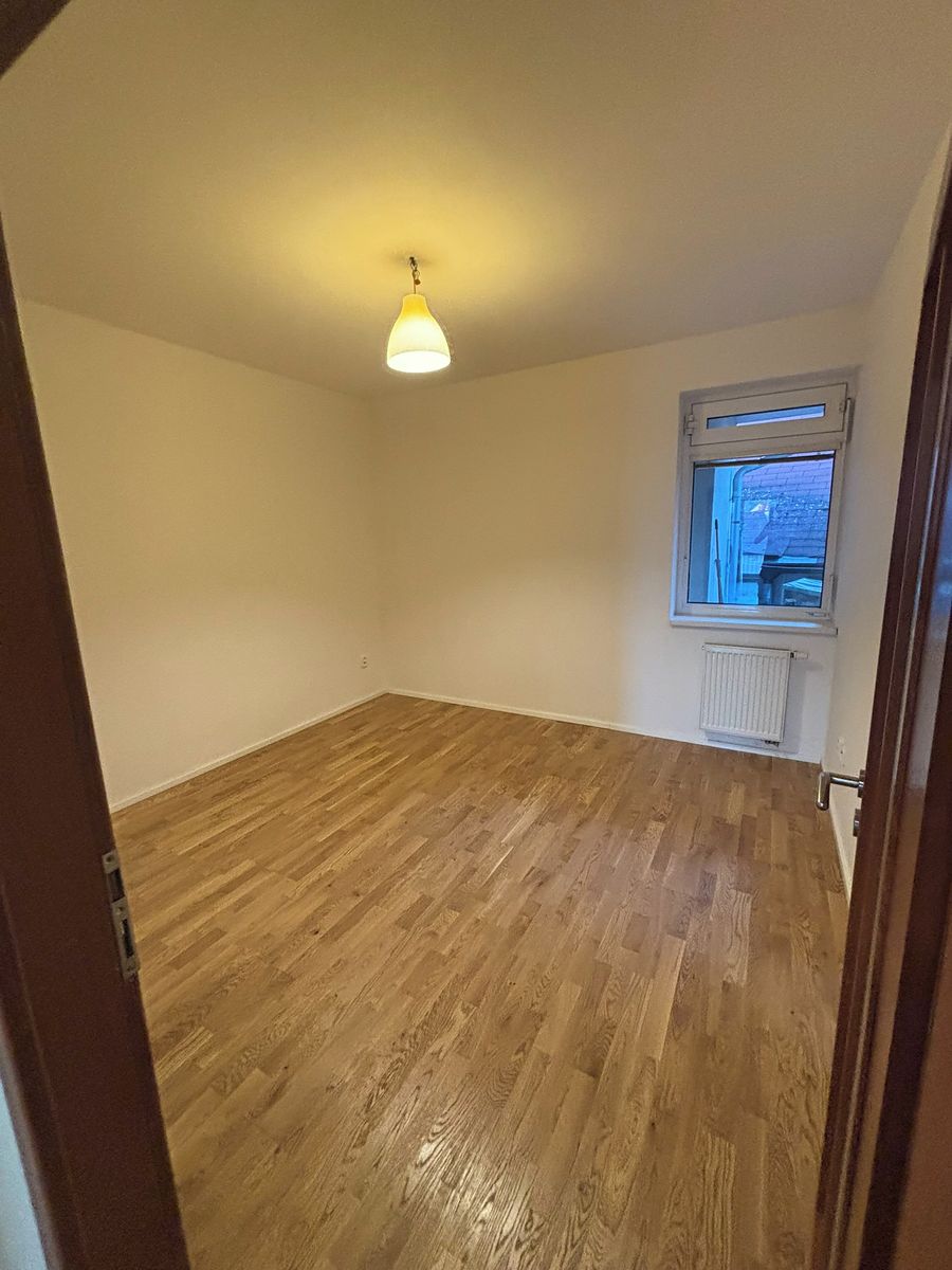 Pronájem bytu 2+kk 50 m² – fotografie 2