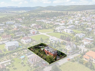 Будинок на продаж, 300 м² (2 з 42)