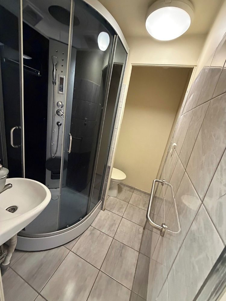 Pronájem bytu 1+kk 23 m² – fotografie 5