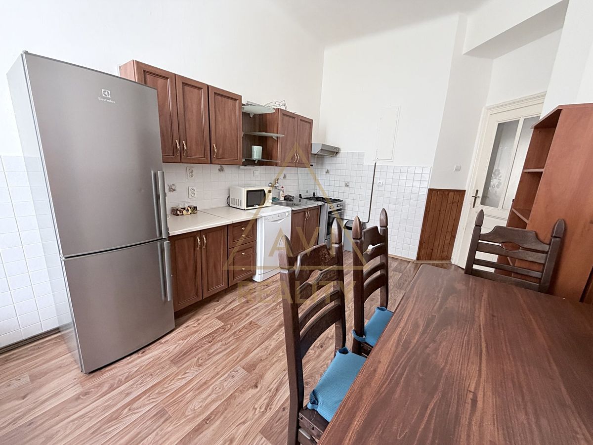 Pronájem bytu 3+kk 95 m²