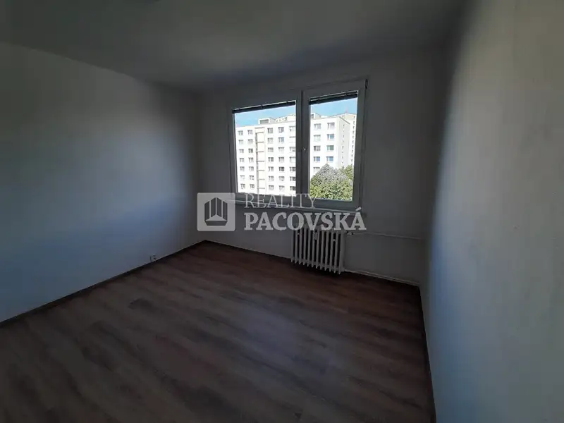 Pronájem bytu 1+kk 21 m², Ústí nad Labem – náhled fotky 3