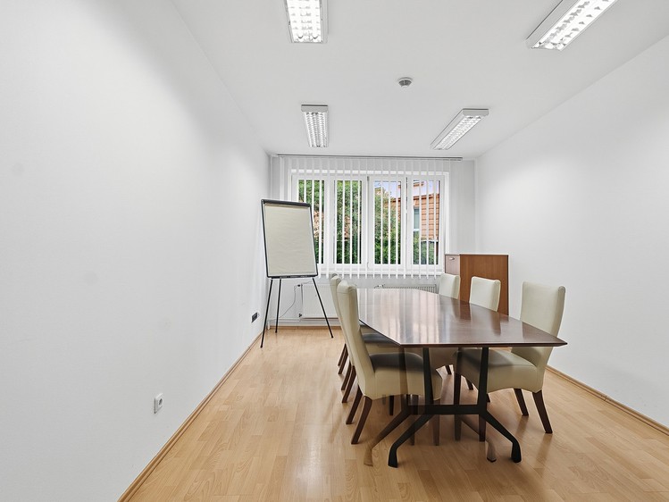 Комерційне приміщення на продаж, 430 м² (22 з 26)