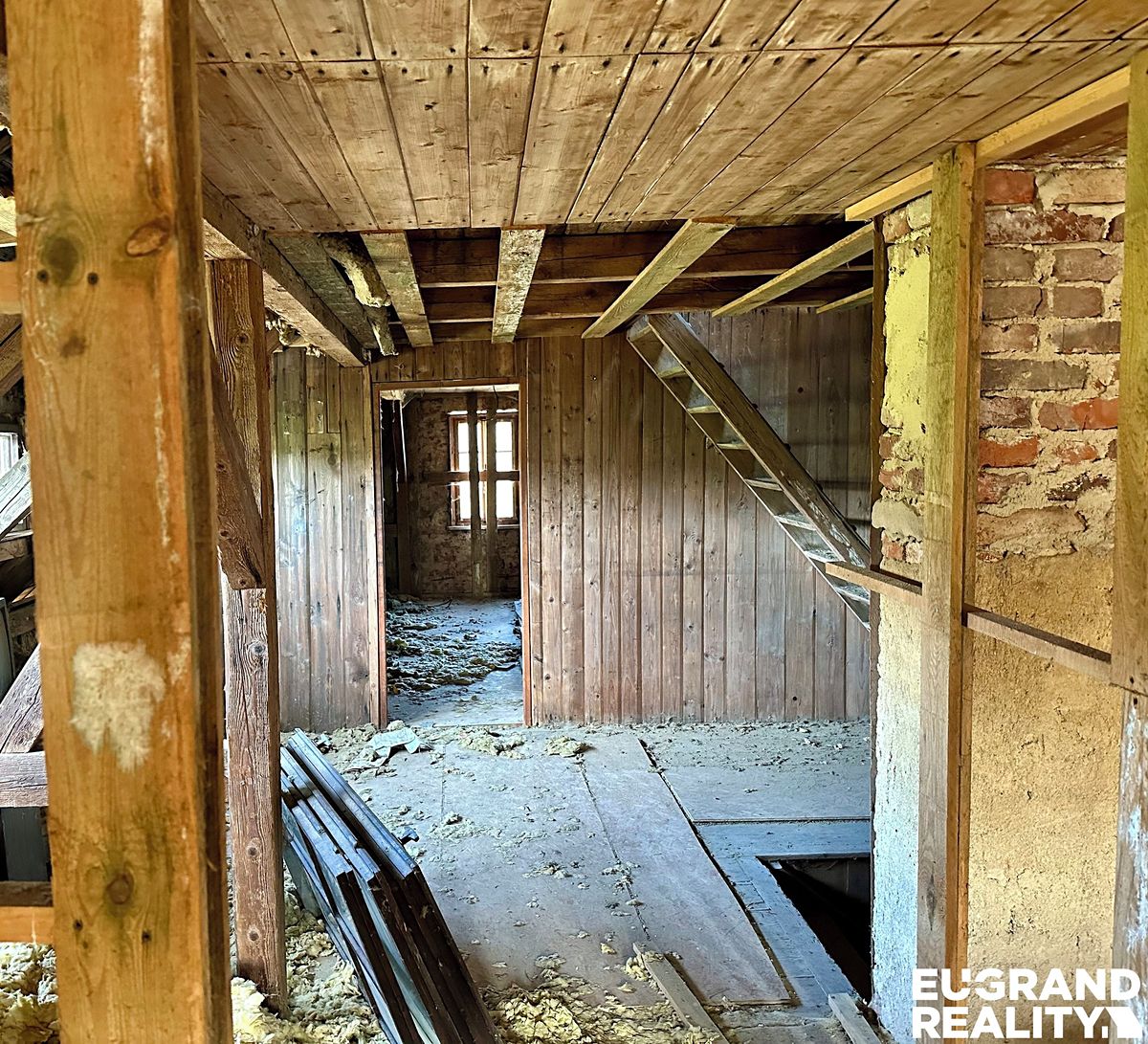 Prodej rodinného domu 173 m², pozemek 8675 m² – fotografie 5