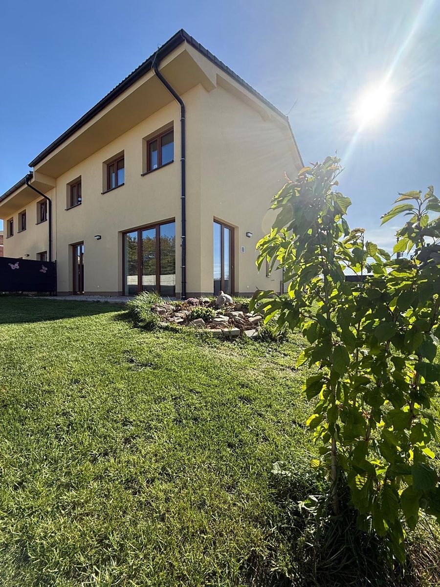 Prodej bytu 2+kk 47 m² – fotografie 3