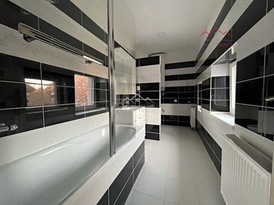 Pronájem bytu 3+1 90 m²