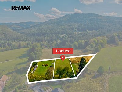 Prodej stavebního pozemku 1749 m²