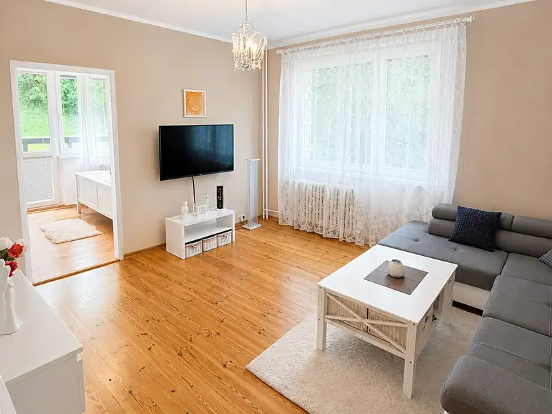 Pronájem bytu 4+1 82 m², Litomyšl – náhled fotky 1