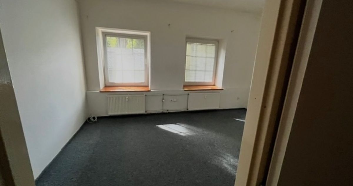 Pronájem bytu 2+1 60 m² – fotografie 2