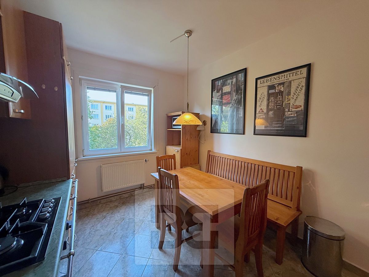 Pronájem bytu 2+1 67 m² – fotografie 4