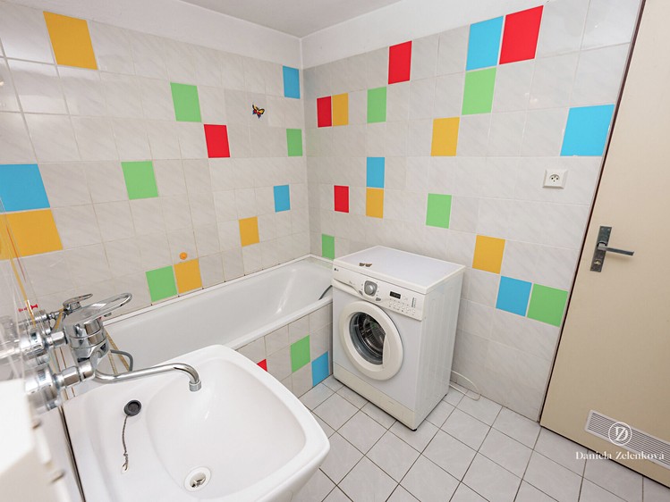 Prodej bytu 1+kk, 37 m² (9 z 18)