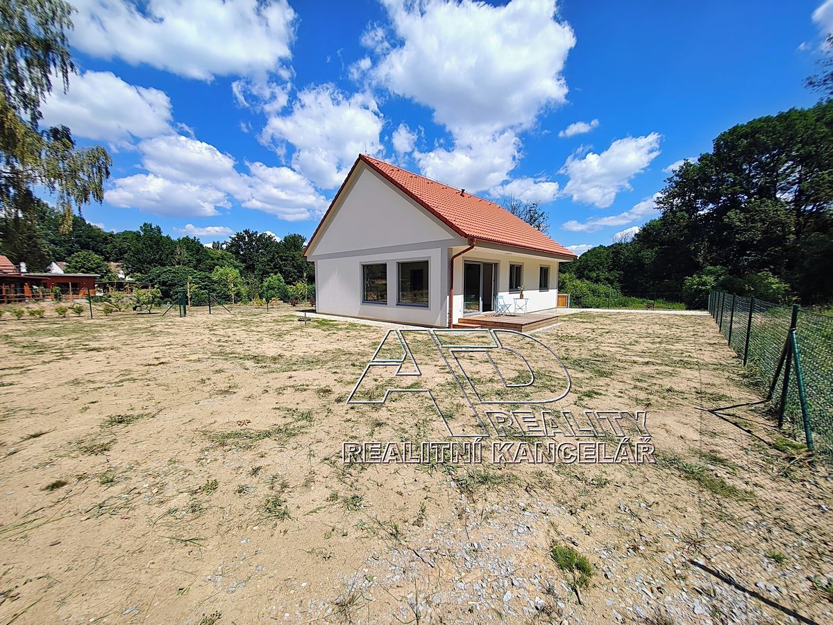 Prodej chalupy 91 m², pozemek 939 m² – fotografie 4
