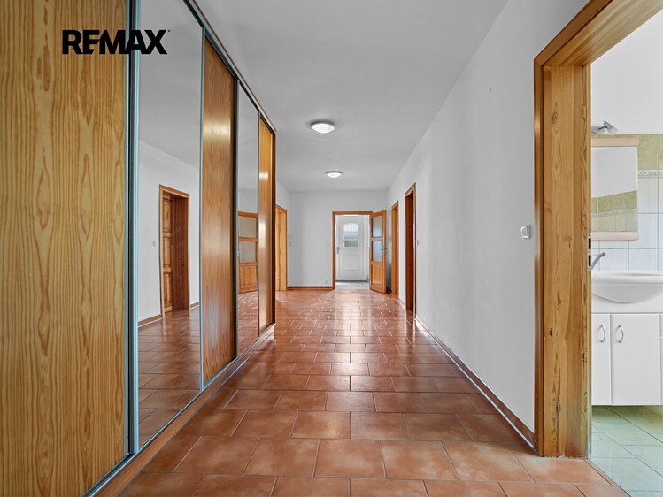 Haus zum Kauf, 1.050 m² (21 von 52)