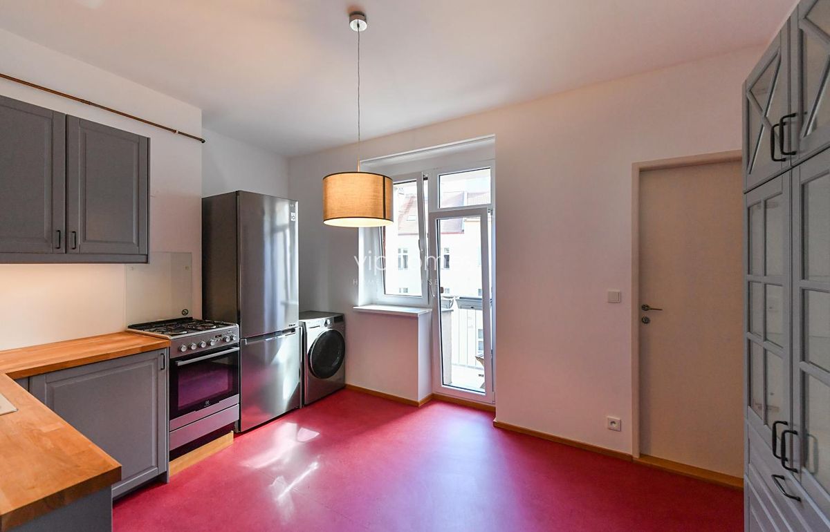 Pronájem bytu 2+1 72 m²
