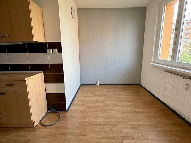 Prodej bytu 3+1, 60 m² (4 z 10)