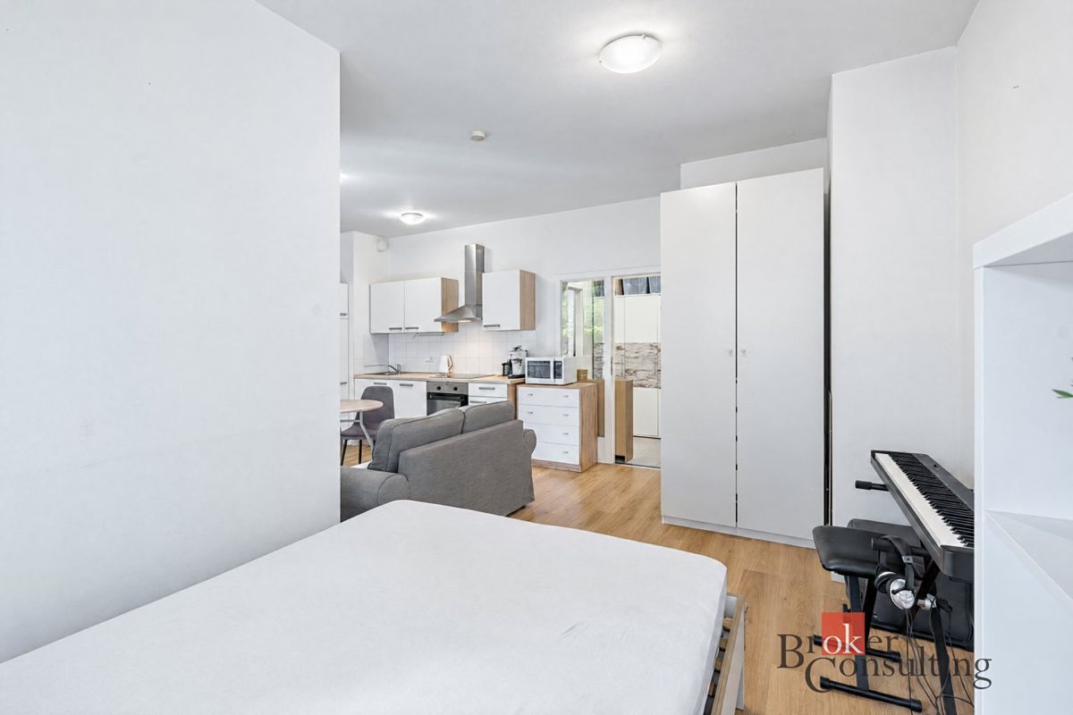 Pronájem bytu 1+kk 32 m² – fotografie 5