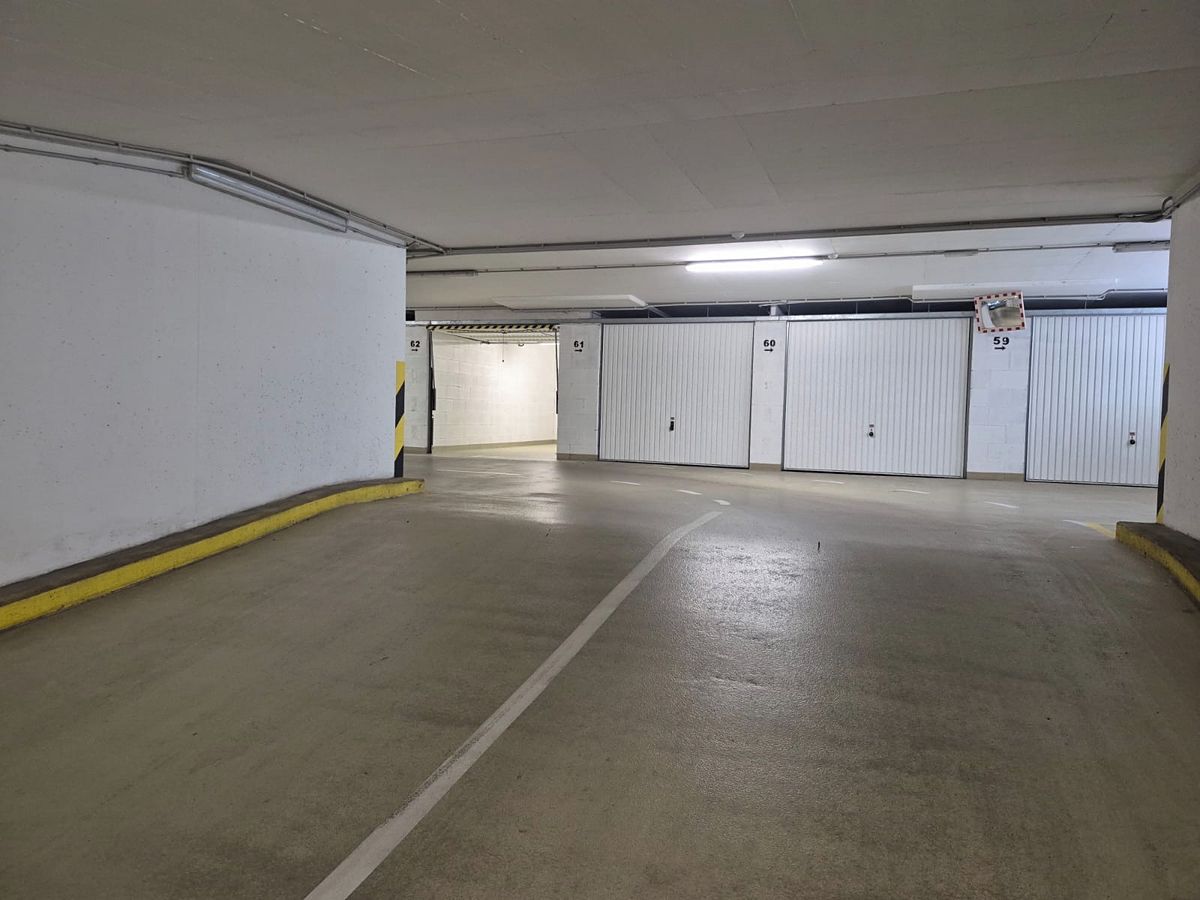 Pronájem garáže 18 m² – fotografie 2
