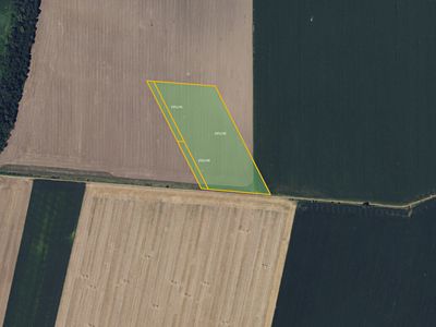 Prodej pole 18301 m²