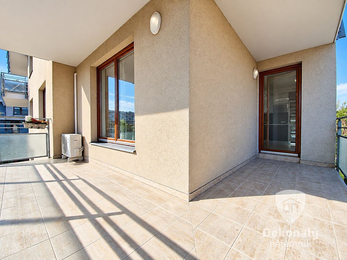 Pronájem bytu 3+kk 65 m² – fotografie 3