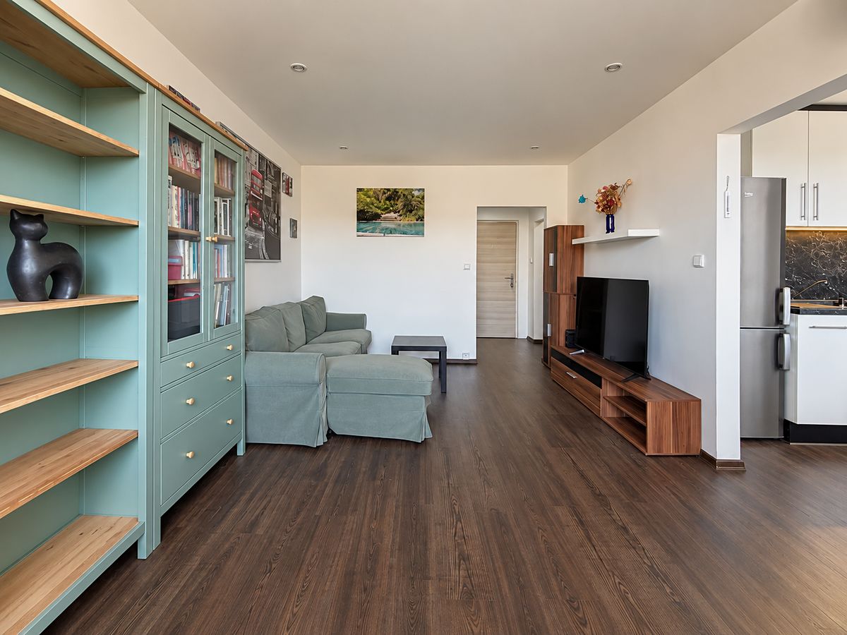 Pronájem bytu 3+1 69 m² – fotografie 3