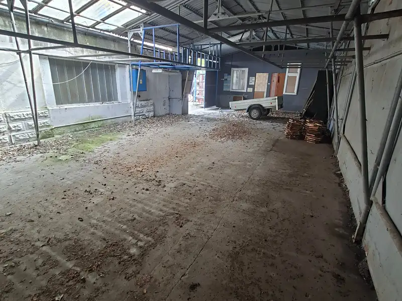 Pronájem skladového prostoru 100 m², Kolín – náhled fotky 3