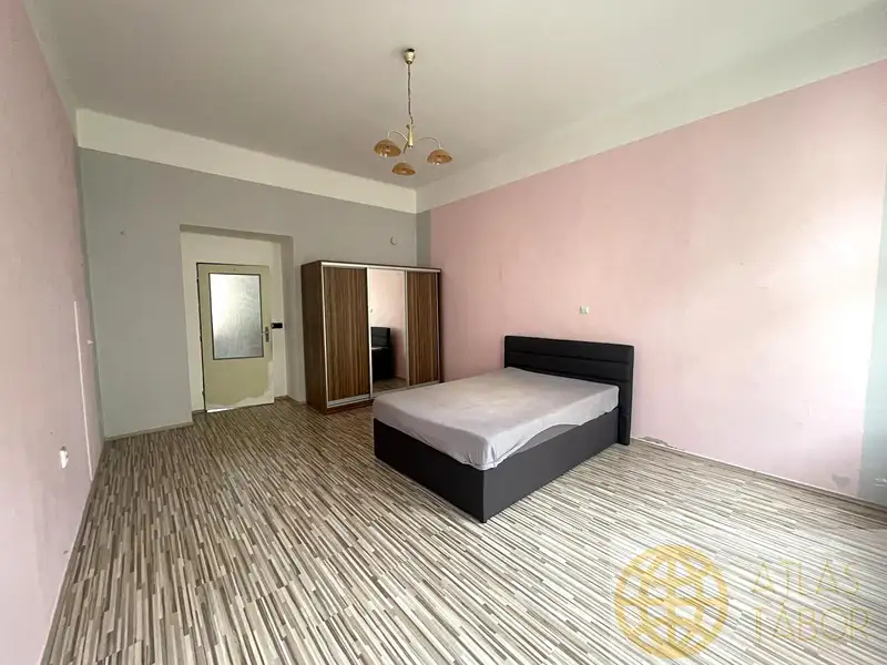 Pronájem bytu 2+1 80 m², Tábor – náhled fotky 1