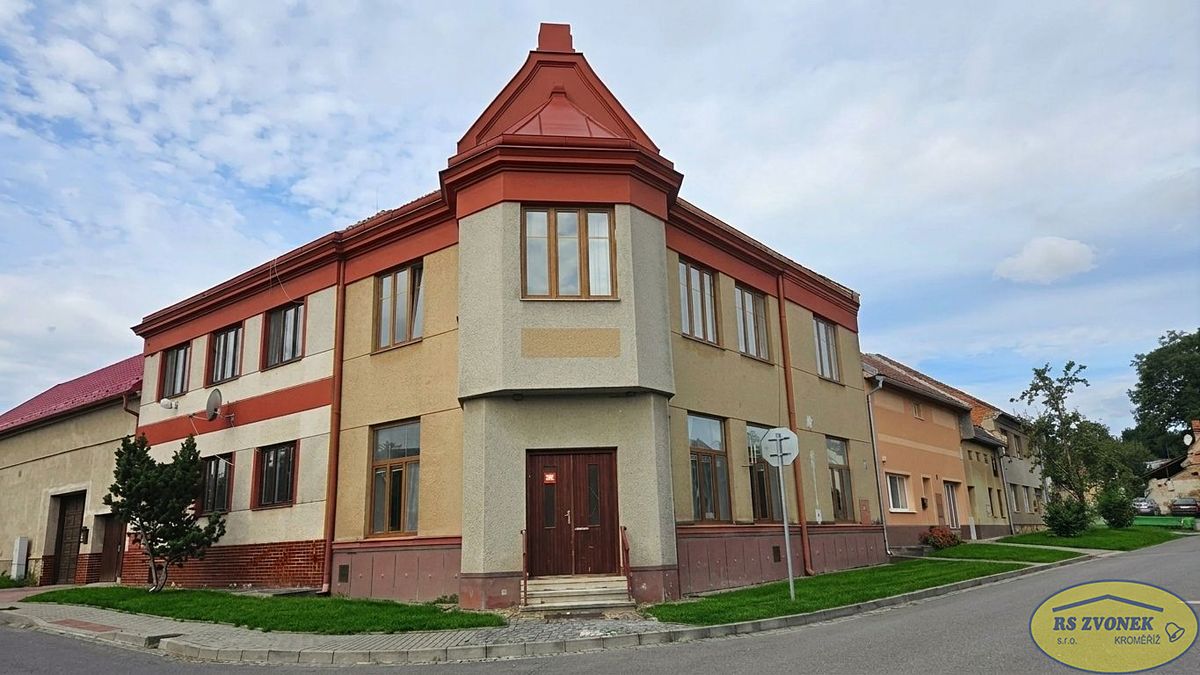 Prodej rodinného domu 186 m², pozemek 917 m²