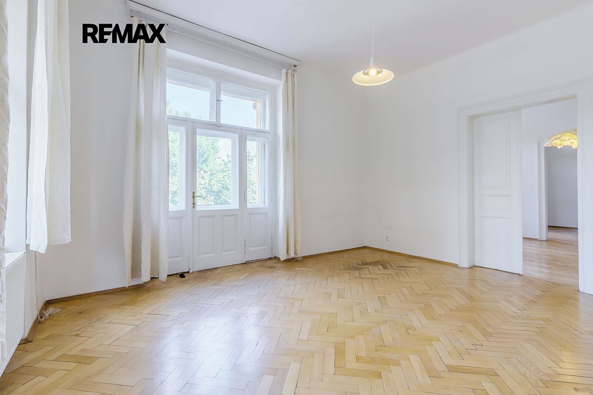 Pronájem bytu 4+1 121 m²