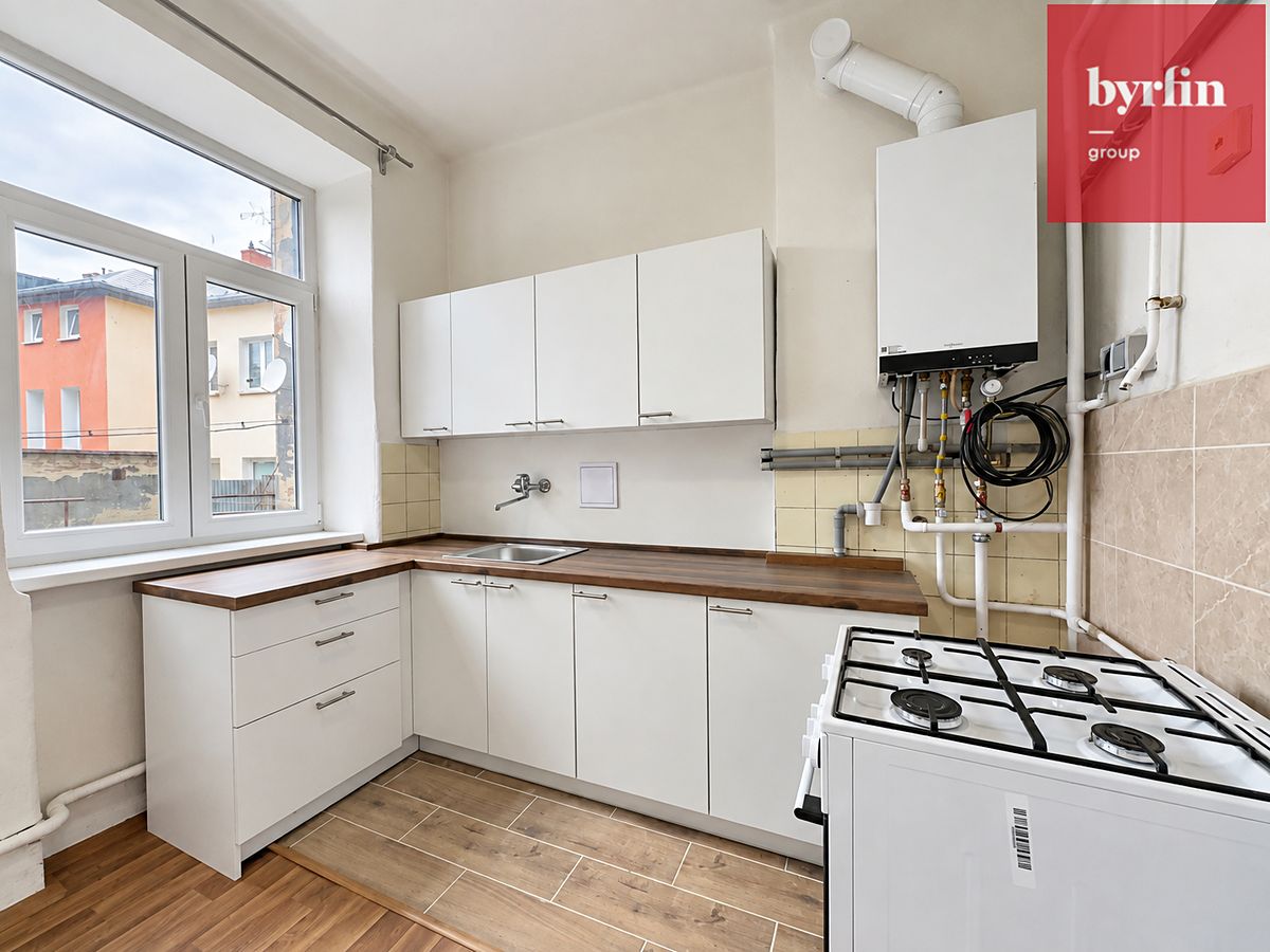 Pronájem bytu 2+1 65 m² – fotografie 2