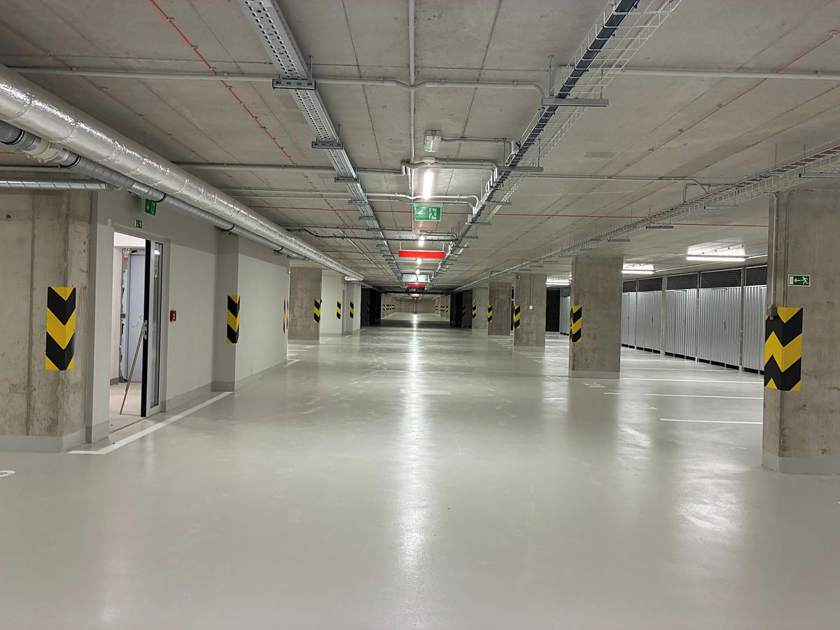 Prodej garážového stání 12 m² – fotografie 3