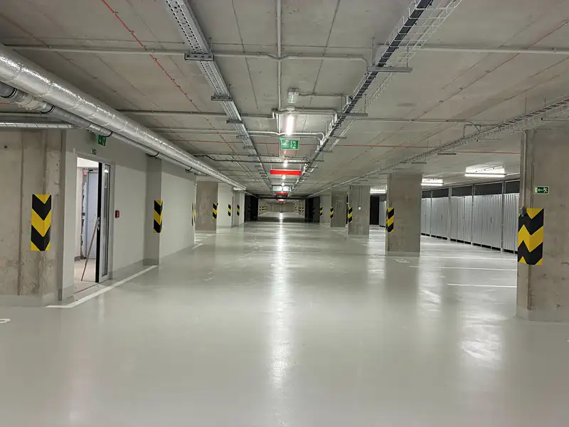 Prodej garážového stání 12 m², Praha – náhled fotky 3