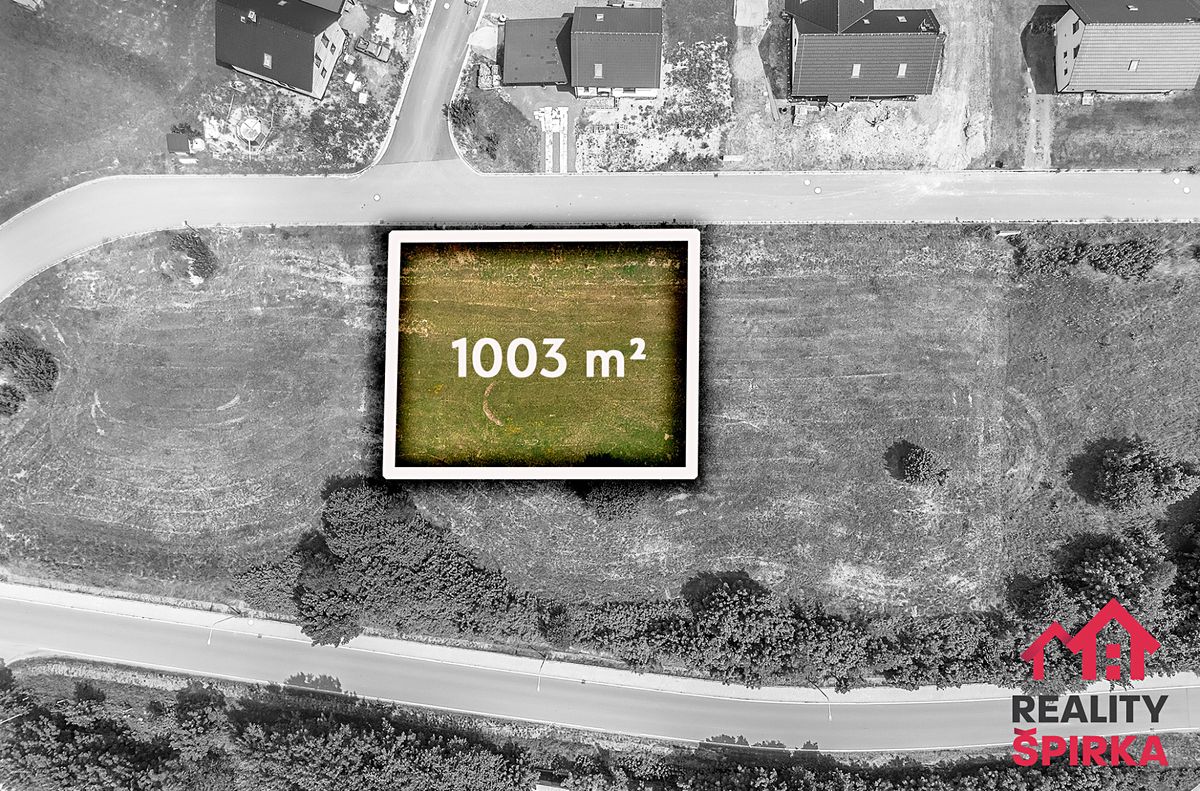 Prodej stavebního pozemku 1003 m² – fotografie 2