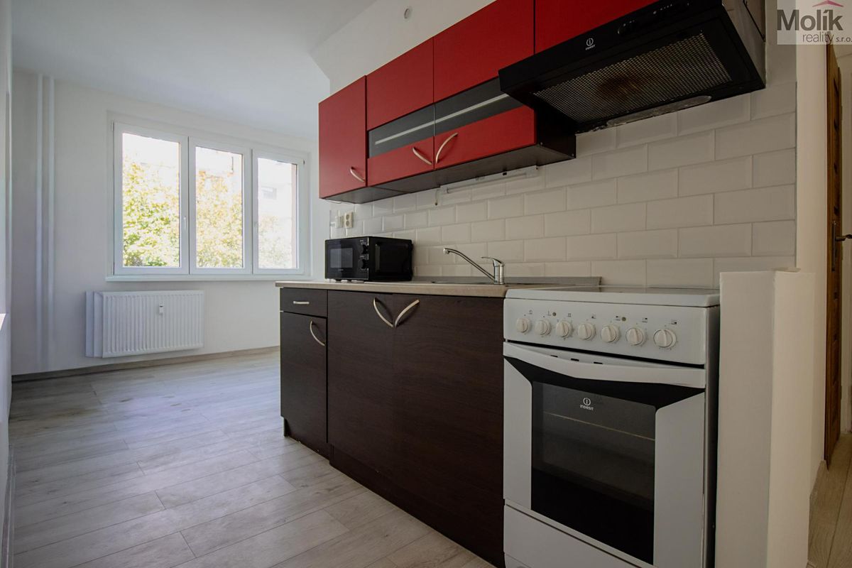 Pronájem bytu 2+1 62 m² – fotografie 2
