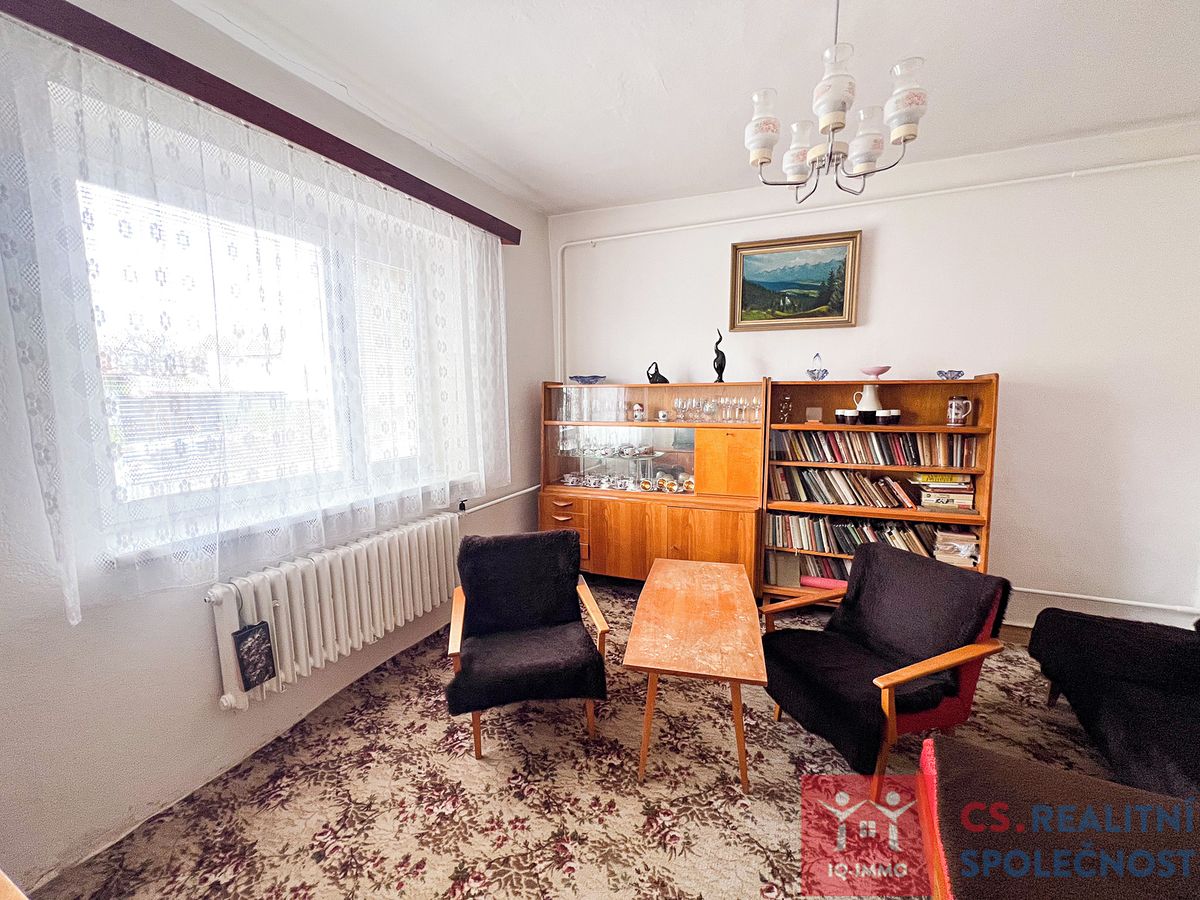 Prodej rodinného domu 162 m², pozemek 484 m² – fotografie 4