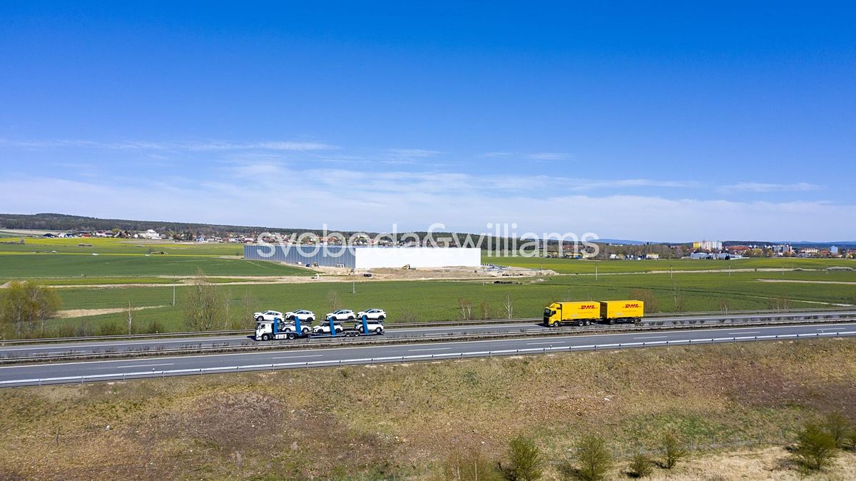 Pronájem skladového prostoru 6278 m² – fotografie 4