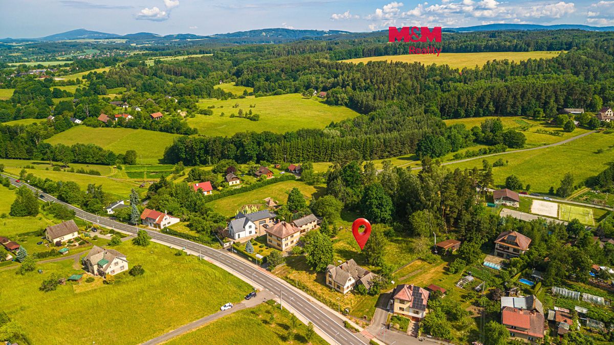 Prodej rodinného domu 523 m², pozemek 2119 m²