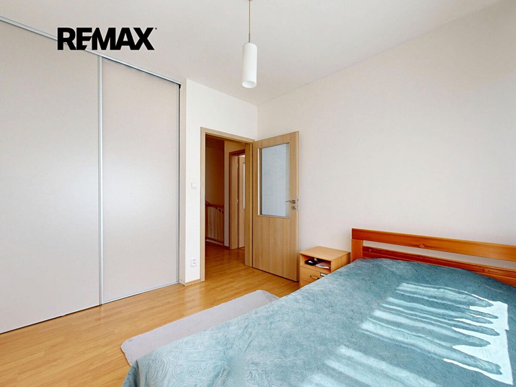 Prodej domu, 100 m² (9 z 37)