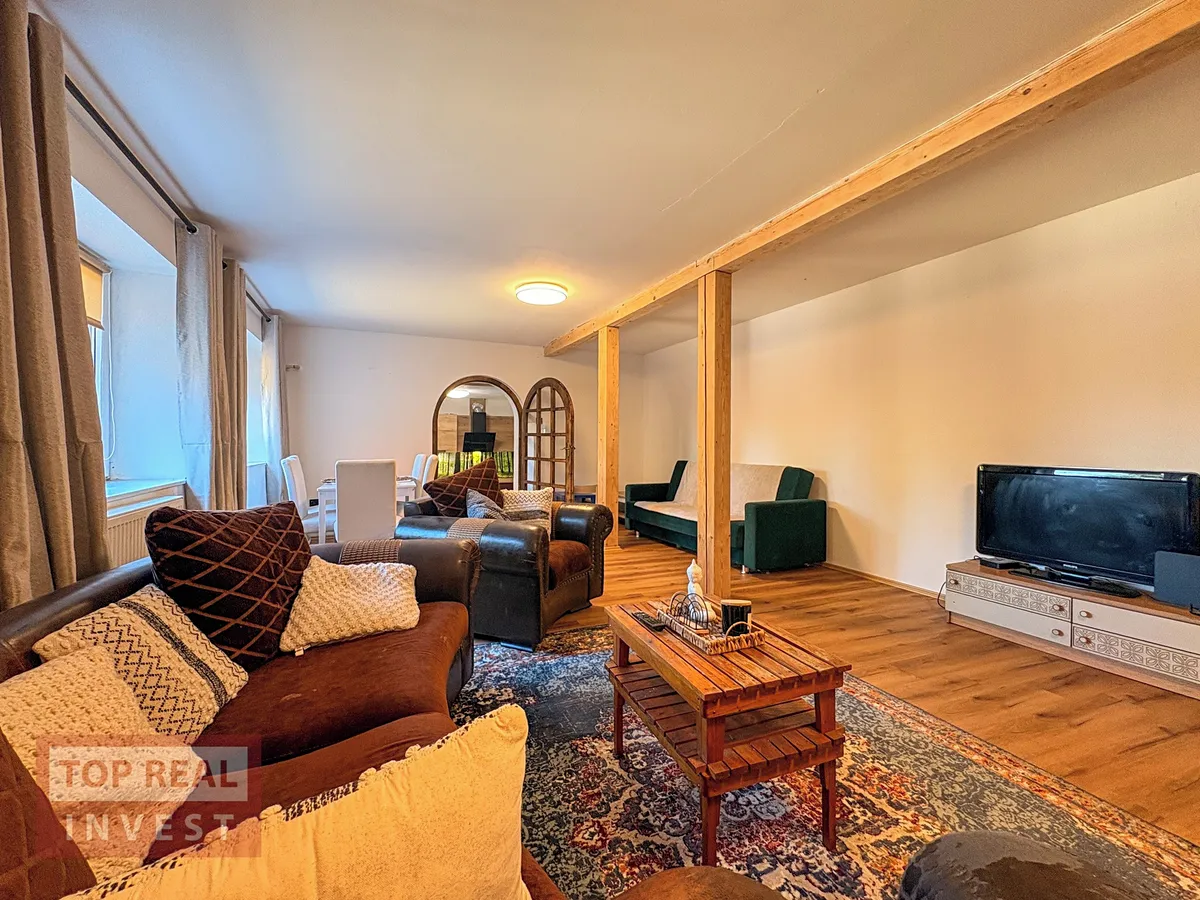 Prodej rodinného domu 245 m², pozemek 806 m²