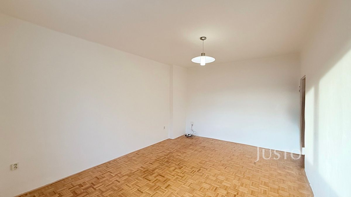 Pronájem bytu 2+1 50 m² – fotografie 4