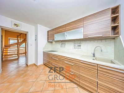 Prodej domu, 227 m² (3 z 45)