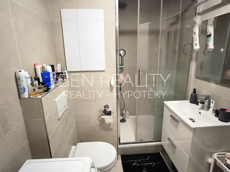 Prodej bytu 1+kk 35 m², Zlín – náhled fotky 3